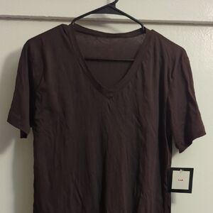 LNA Men's V-Neck Short Sleeve Tee in Brown